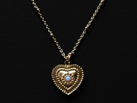 Heart of Stone Necklace - White on Sale